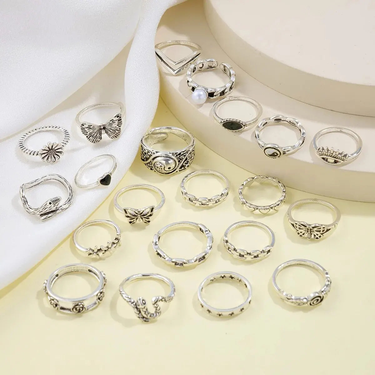 21pcs Set Punk Style Butterfly Heart And Tai Chi Design Multi-element Snake Rings Set